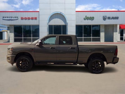 2026 RAM Ram 2500 RAM 2500 BLACK EXPRESS CREW CAB 4X4 6'4' BOX