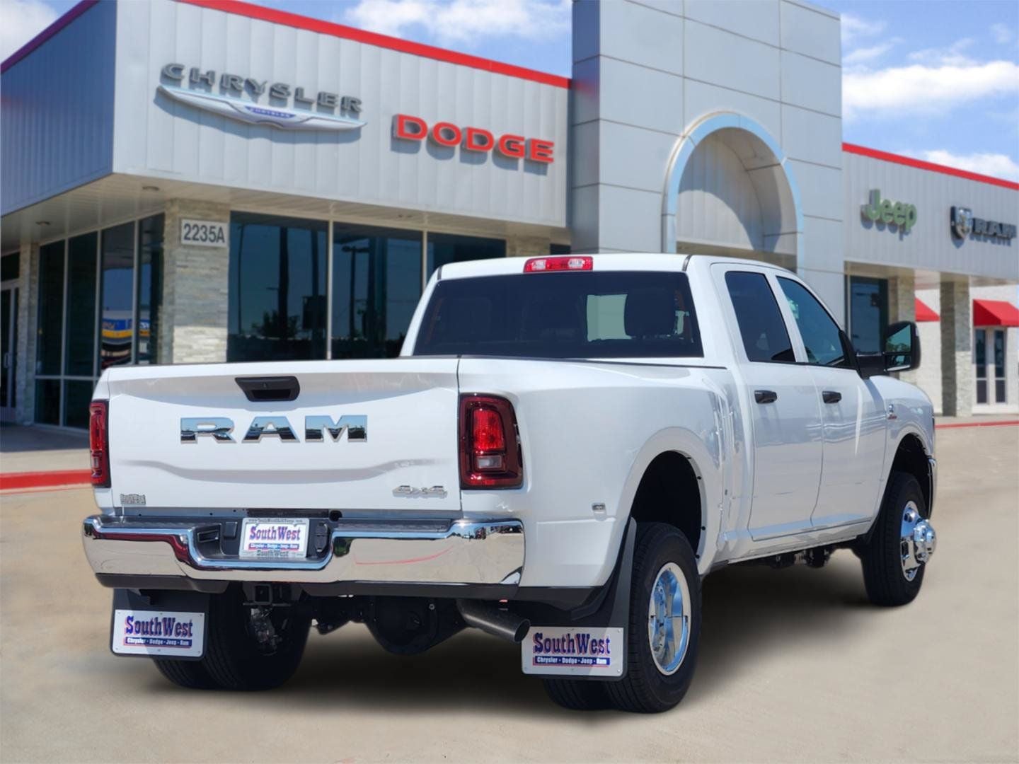 2026 RAM Ram 2500 RAM 2500 BLACK EXPRESS CREW CAB 4X4 6'4' BOX
