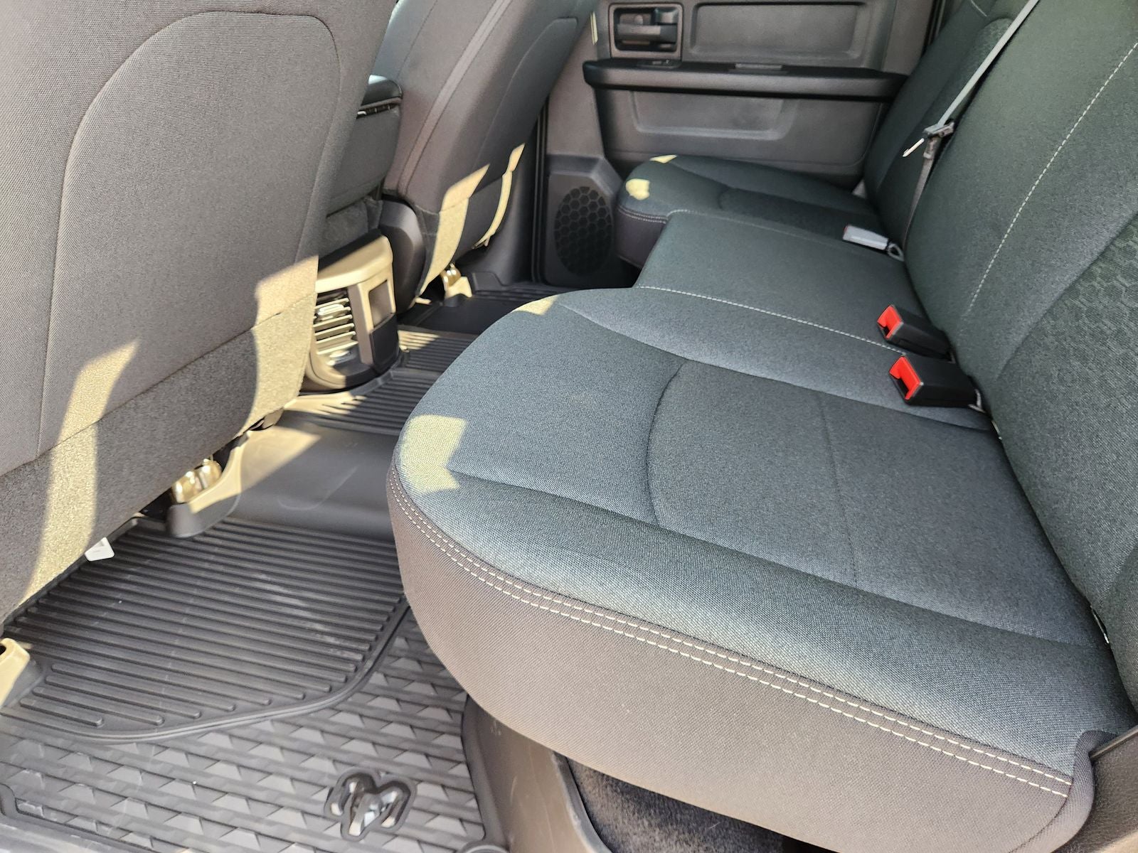 2026 RAM Ram 2500 RAM 2500 WARLOCK CREW CAB 4X4 6'4' BOX