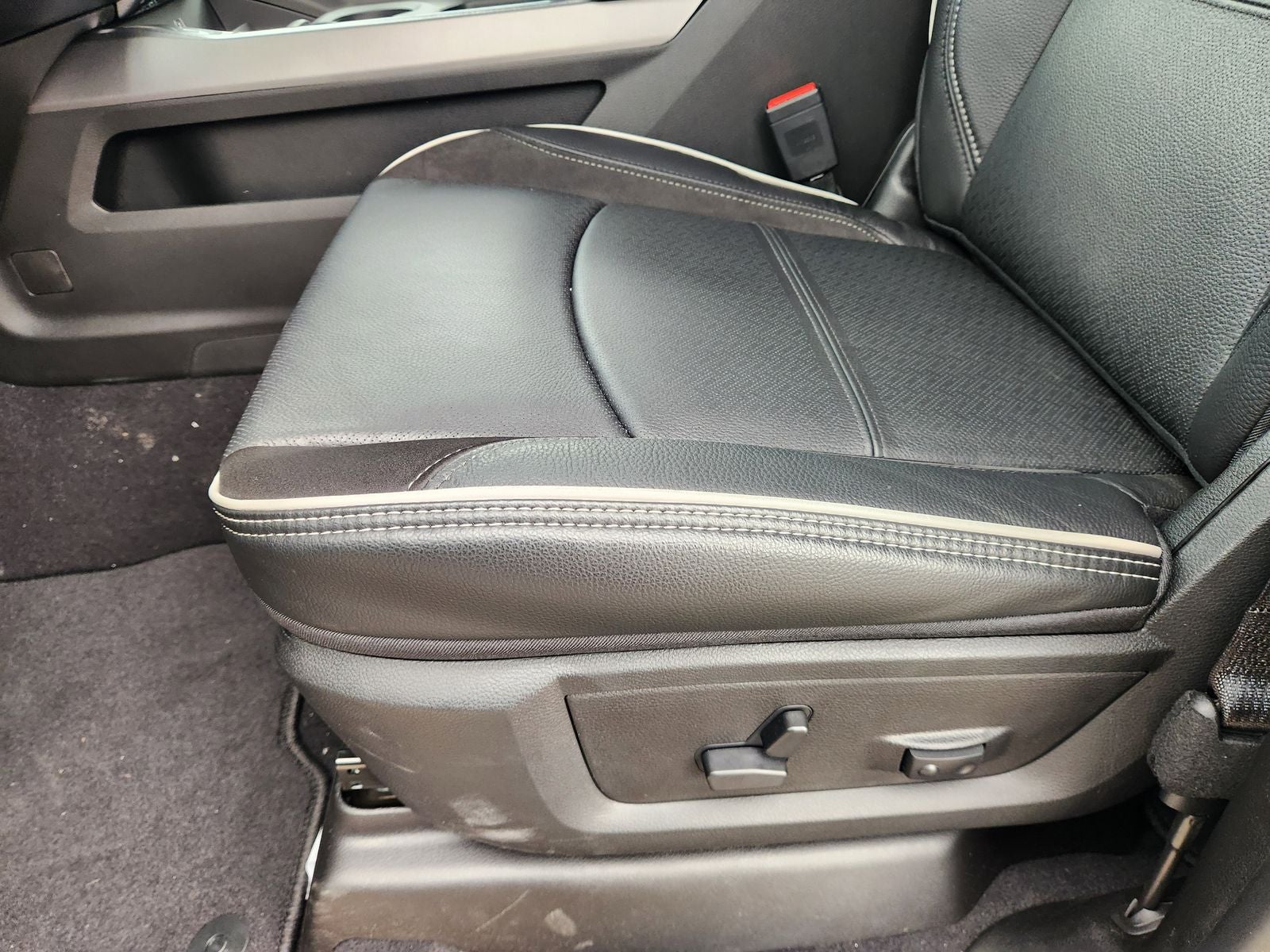 2026 RAM Ram 2500 RAM 2500 LARAMIE MEGA CAB 4X4 6'4' BOX