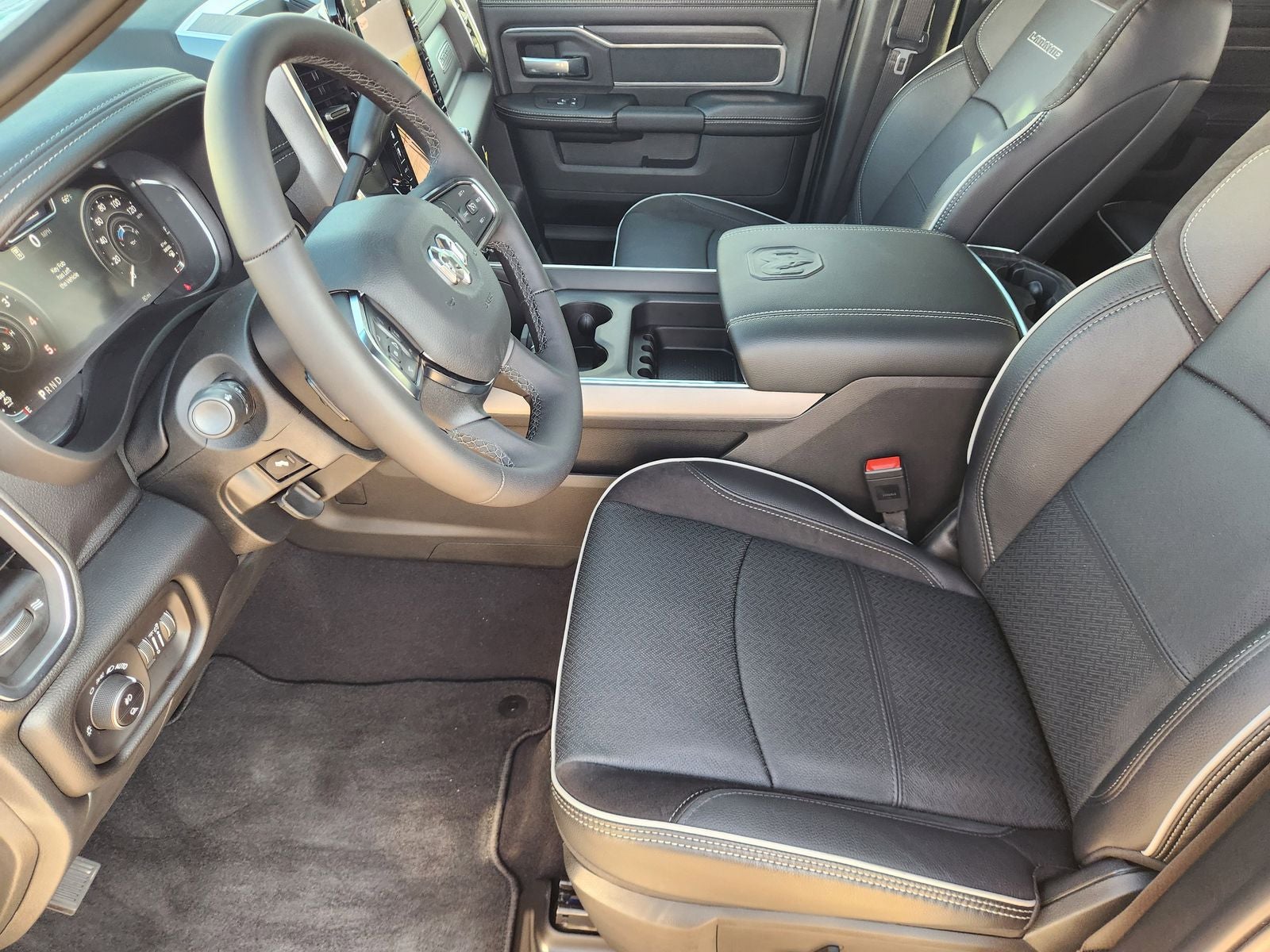 2026 RAM Ram 2500 RAM 2500 LARAMIE MEGA CAB 4X4 6'4' BOX