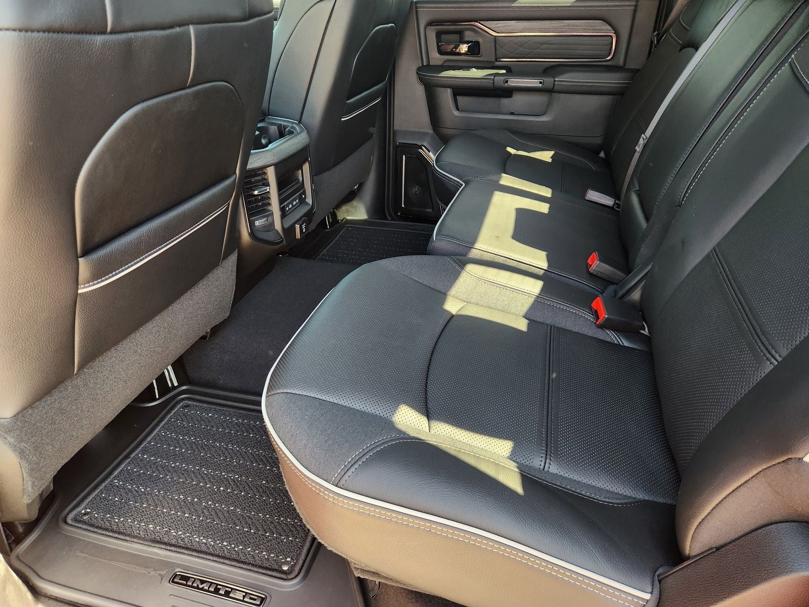 2026 RAM Ram 2500 RAM 2500 LIMITED CREW CAB 4X4 6'4' BOX