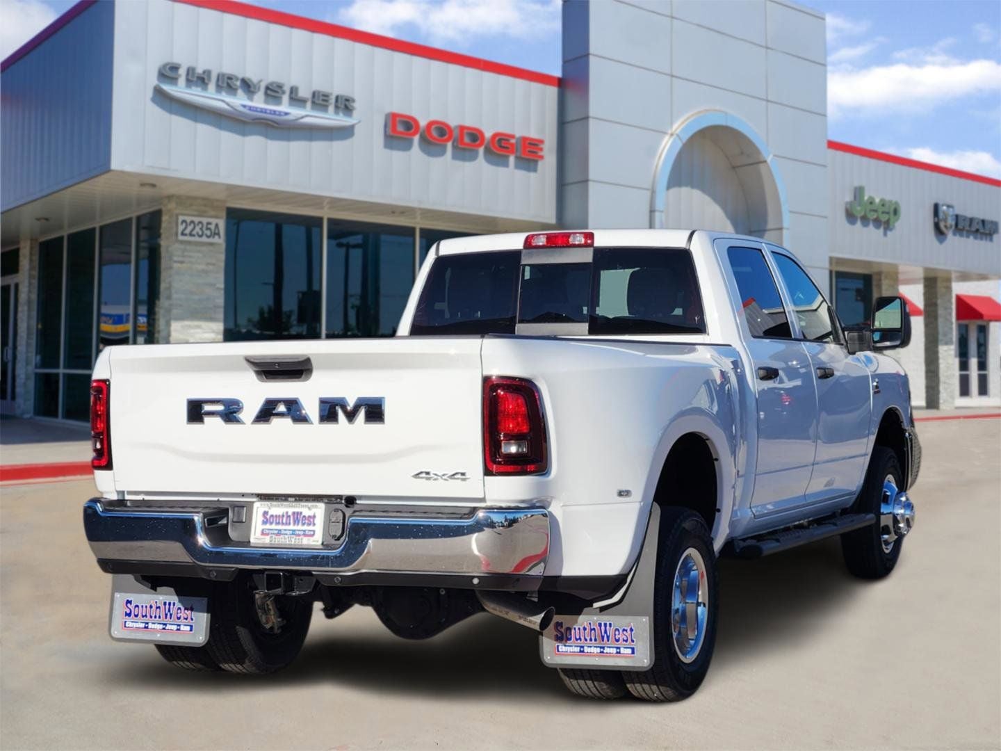2026 RAM Ram 3500 RAM 3500 TRADESMAN CREW CAB 4X4 8' BOX