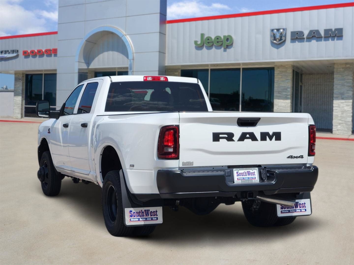 2026 RAM Ram 3500 RAM 3500 TRADESMAN CREW CAB 4X4 8' BOX