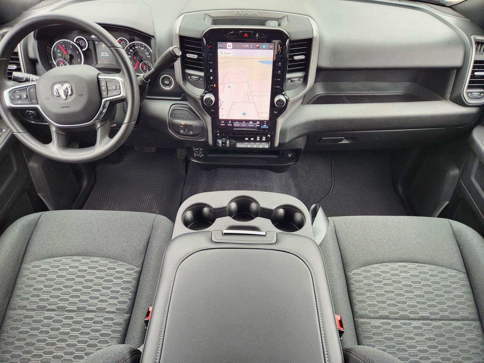 2026 RAM Ram 3500 RAM 3500 TRADESMAN CREW CAB 4X4 8' BOX