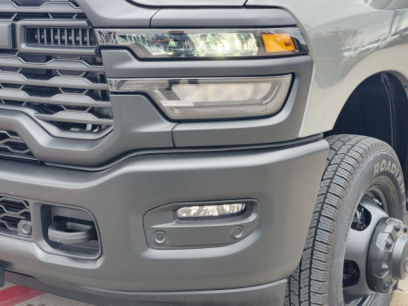 2026 RAM Ram 3500 RAM 3500 TRADESMAN CREW CAB 4X4 8' BOX