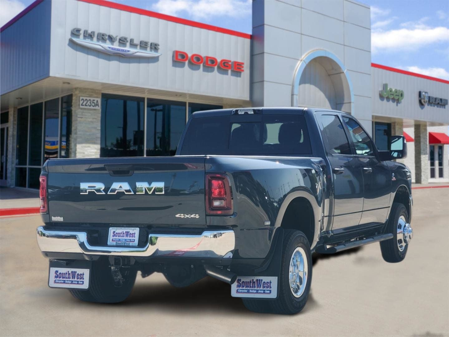 2026 RAM Ram 3500 RAM 3500 TRADESMAN CREW CAB 4X4 8' BOX