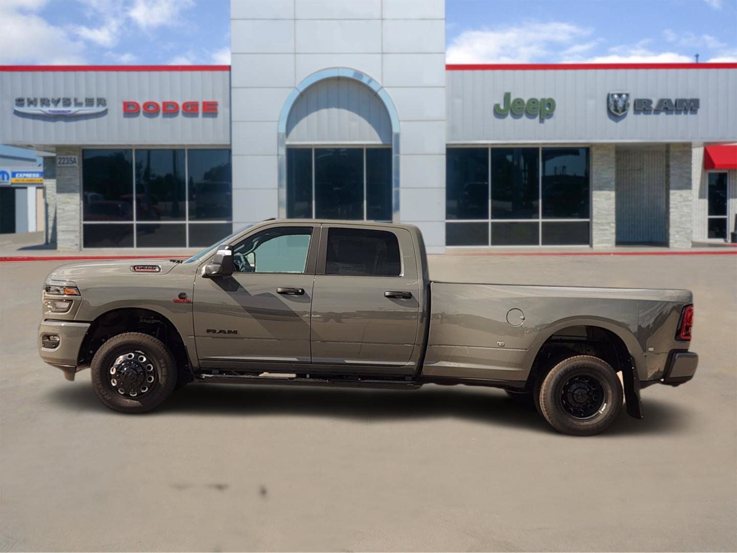 2026 RAM Ram 3500 RAM 3500 LONE STAR CREW CAB 4X4 8' BOX