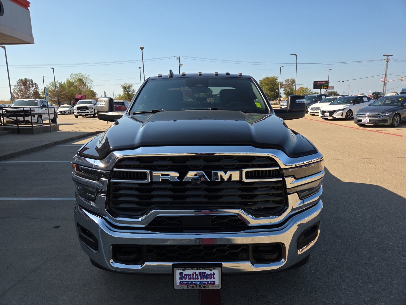 2025 RAM Ram 3500 Lone Star Crew Cab 4x4 8' Box