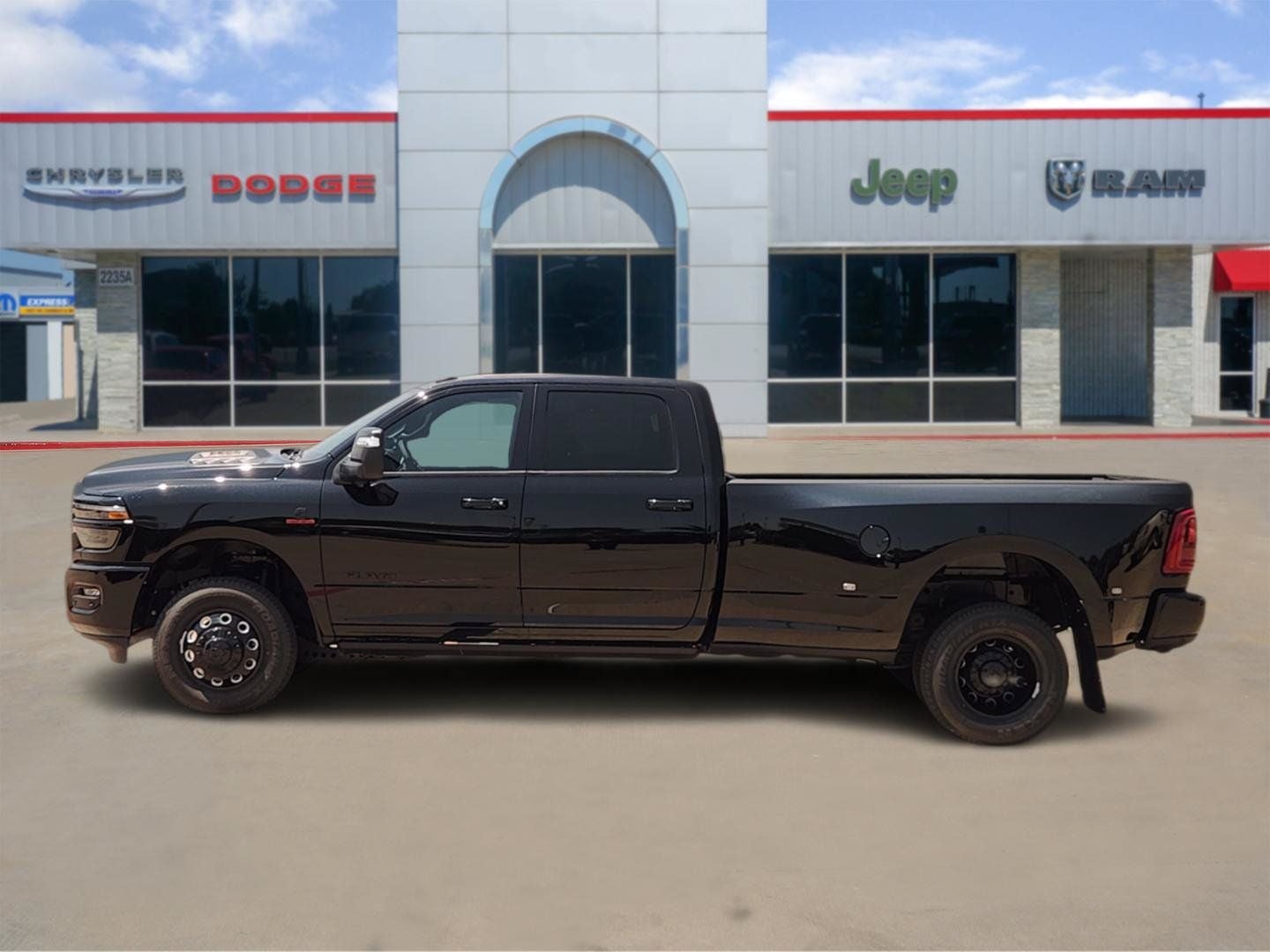 2026 RAM Ram 3500 RAM 3500 LARAMIE CREW CAB 4X4 8' BOX