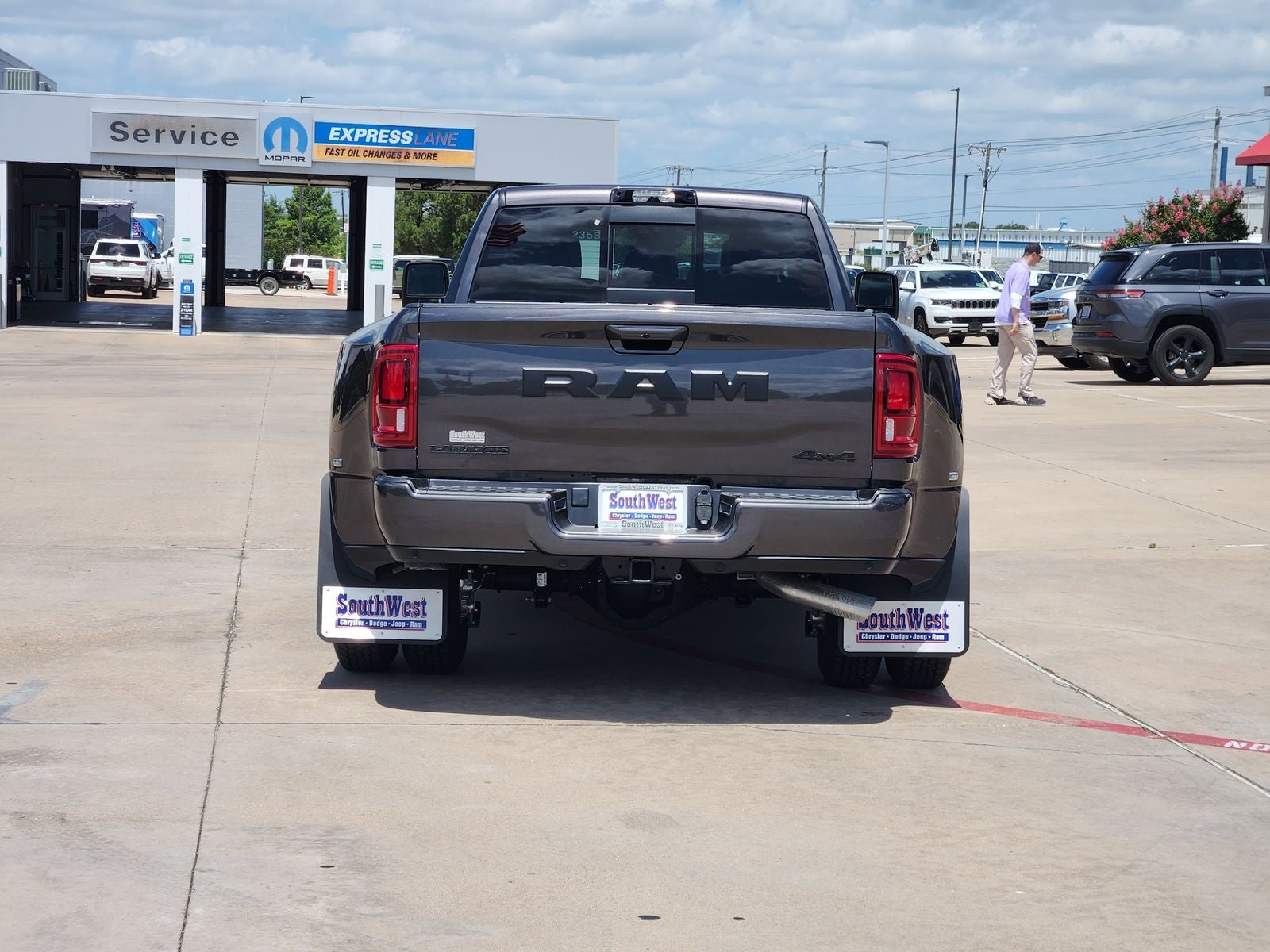 2026 RAM Ram 3500 RAM 3500 LARAMIE MEGA CAB 4X4 6'4' BOX
