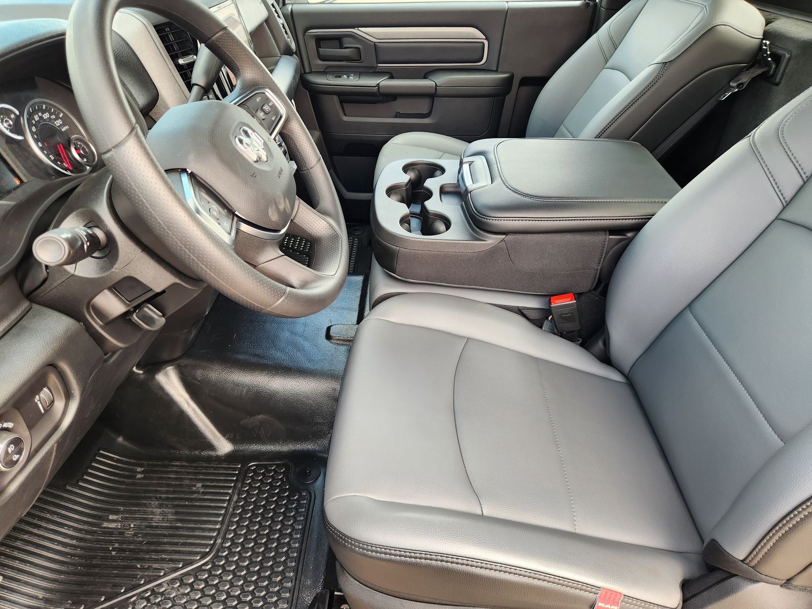 2026 RAM Ram 2500 RAM 2500 TRADESMAN REGULAR CAB 4X4 8' BOX