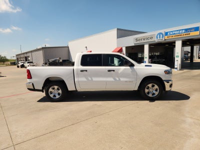 2026 RAM Ram 1500 RAM 1500 LONE STAR CREW CAB 4X2 5'7' BOX