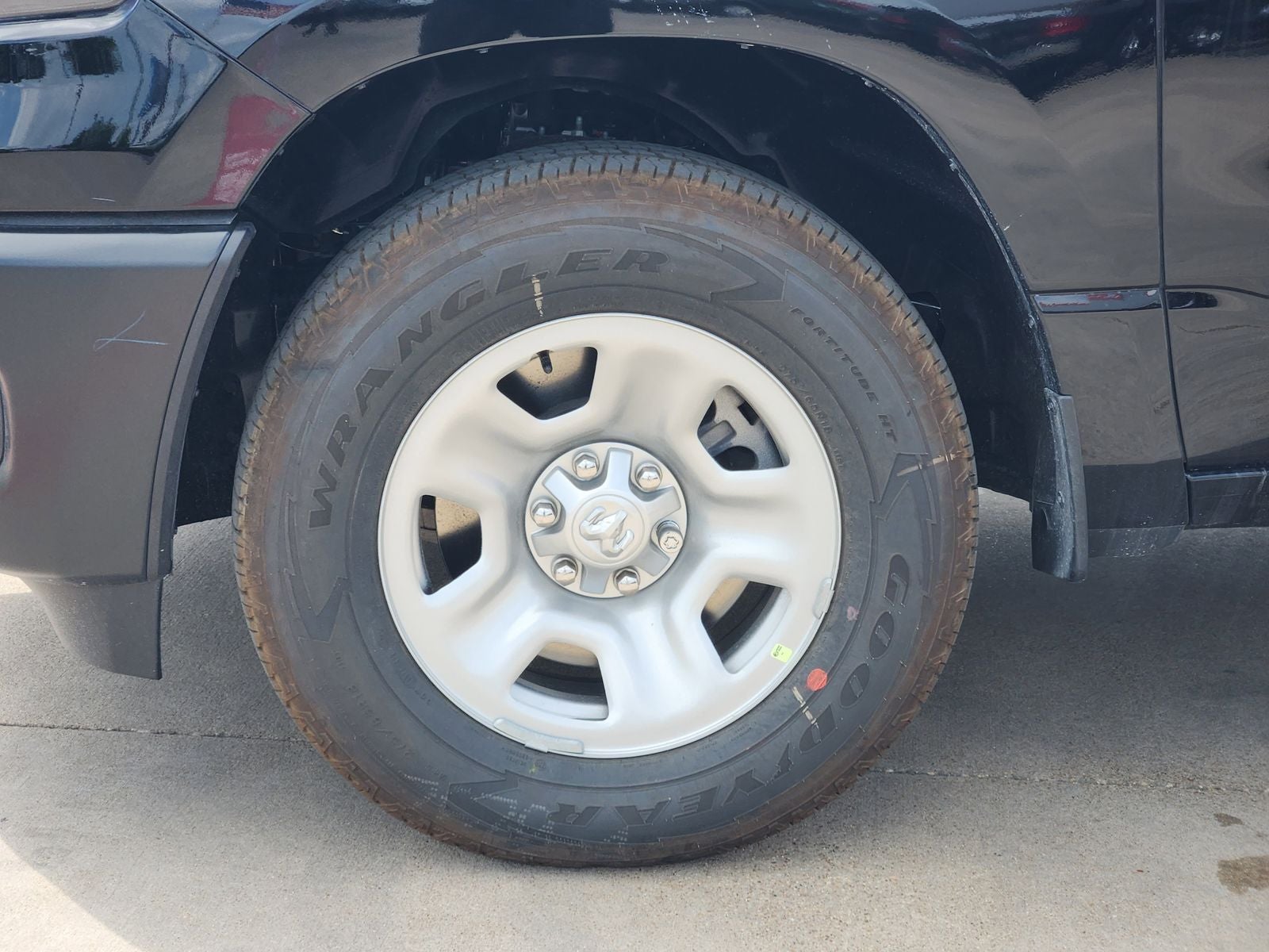 2026 RAM Ram 1500 RAM 1500 TRADESMAN CREW CAB 4X2 5'7' BOX