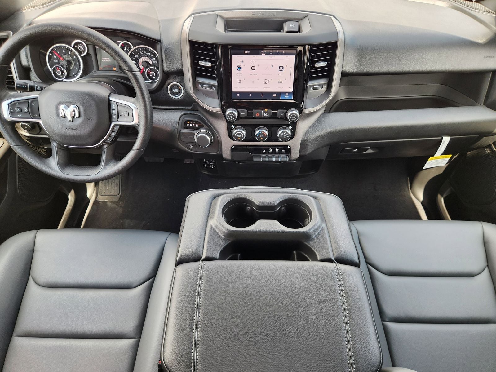 2026 RAM Ram 1500 RAM 1500 TRADESMAN CREW CAB 4X2 5'7' BOX