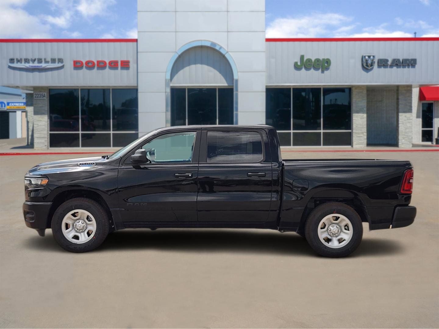 2026 RAM Ram 1500 RAM 1500 TRADESMAN CREW CAB 4X2 5'7' BOX