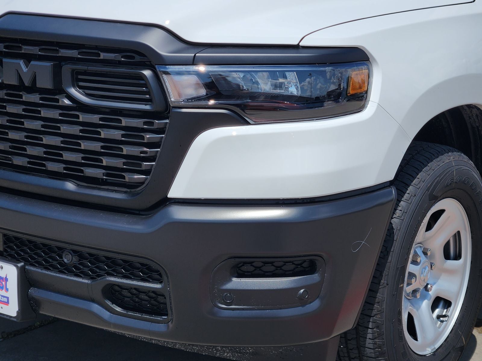 2026 RAM Ram 1500 RAM 1500 TRADESMAN CREW CAB 4X2 5'7' BOX