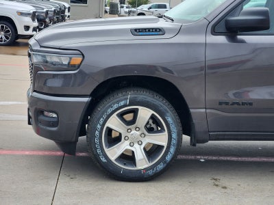 2026 RAM Ram 1500 RAM 1500 EXPRESS CREW CAB 4X2 5'7' BOX