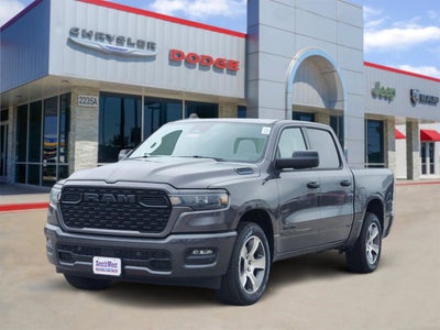 2026 RAM Ram 1500 RAM 1500 EXPRESS CREW CAB 4X2 5'7' BOX