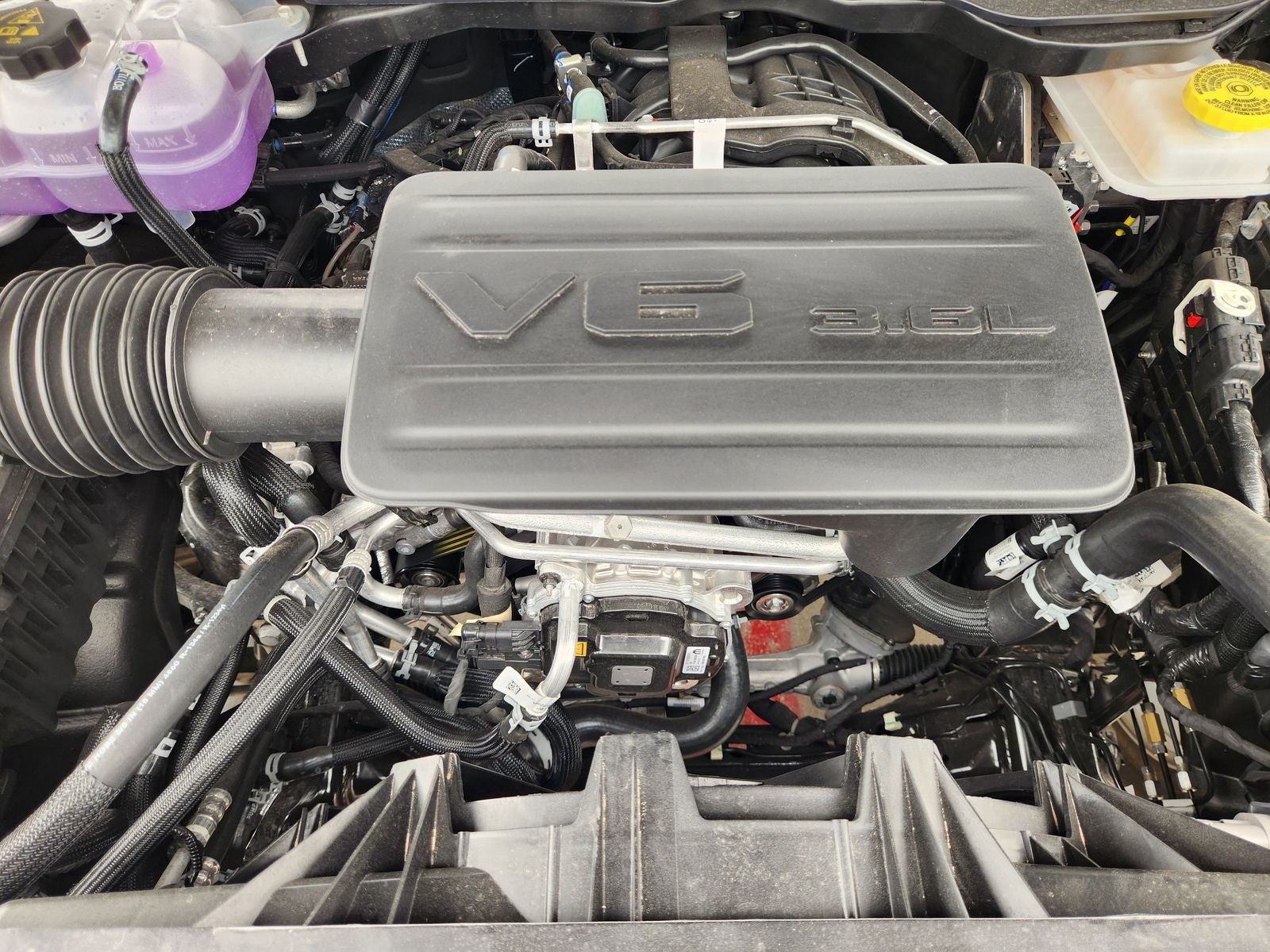 2026 RAM Ram 1500 RAM 1500 EXPRESS CREW CAB 4X2 5'7' BOX