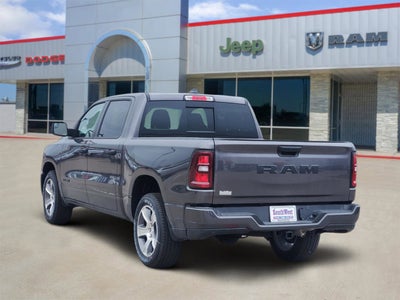 2026 RAM Ram 1500 RAM 1500 EXPRESS CREW CAB 4X2 5'7' BOX