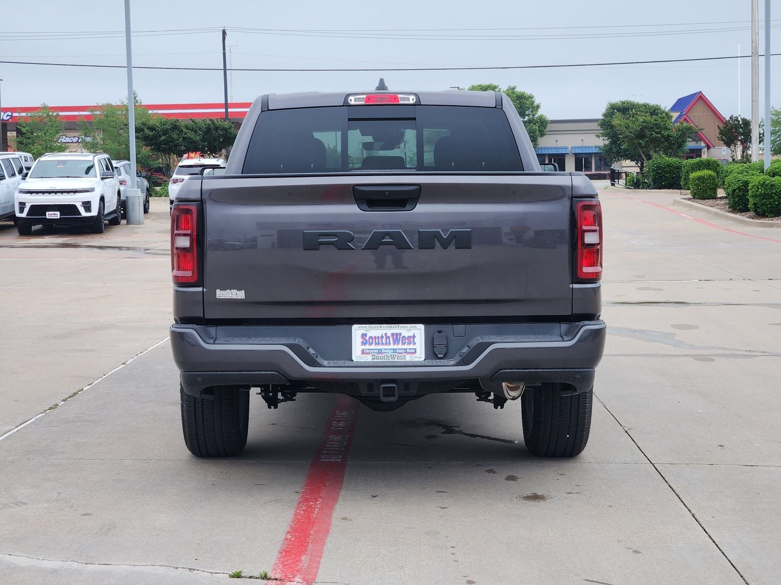 2026 RAM Ram 1500 RAM 1500 EXPRESS CREW CAB 4X2 5'7' BOX