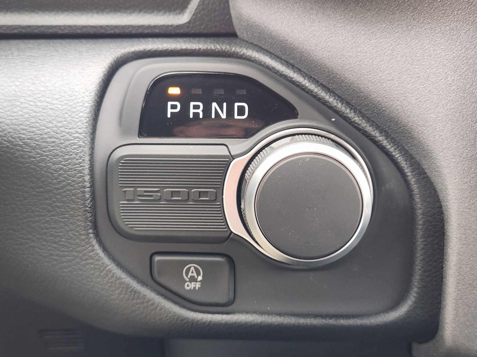 2026 RAM Ram 1500 RAM 1500 EXPRESS CREW CAB 4X2 5'7' BOX