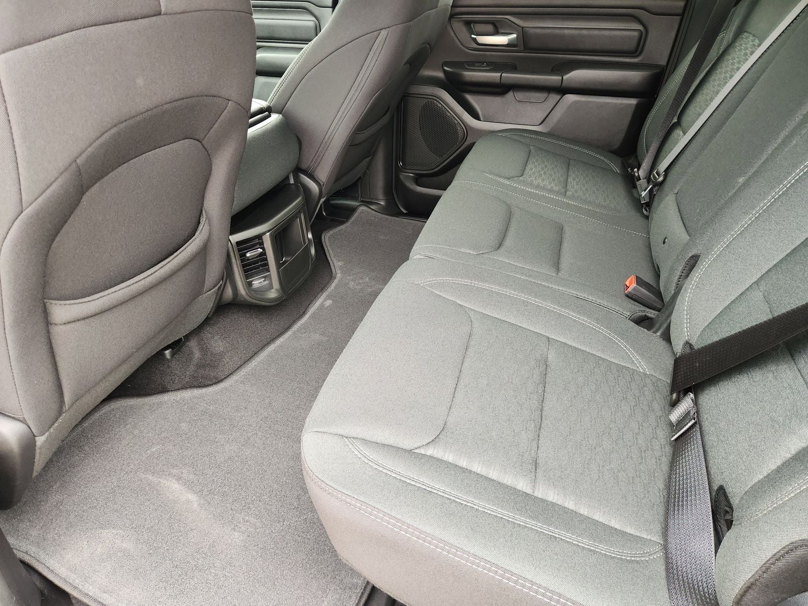 2026 RAM Ram 1500 RAM 1500 EXPRESS CREW CAB 4X2 5'7' BOX