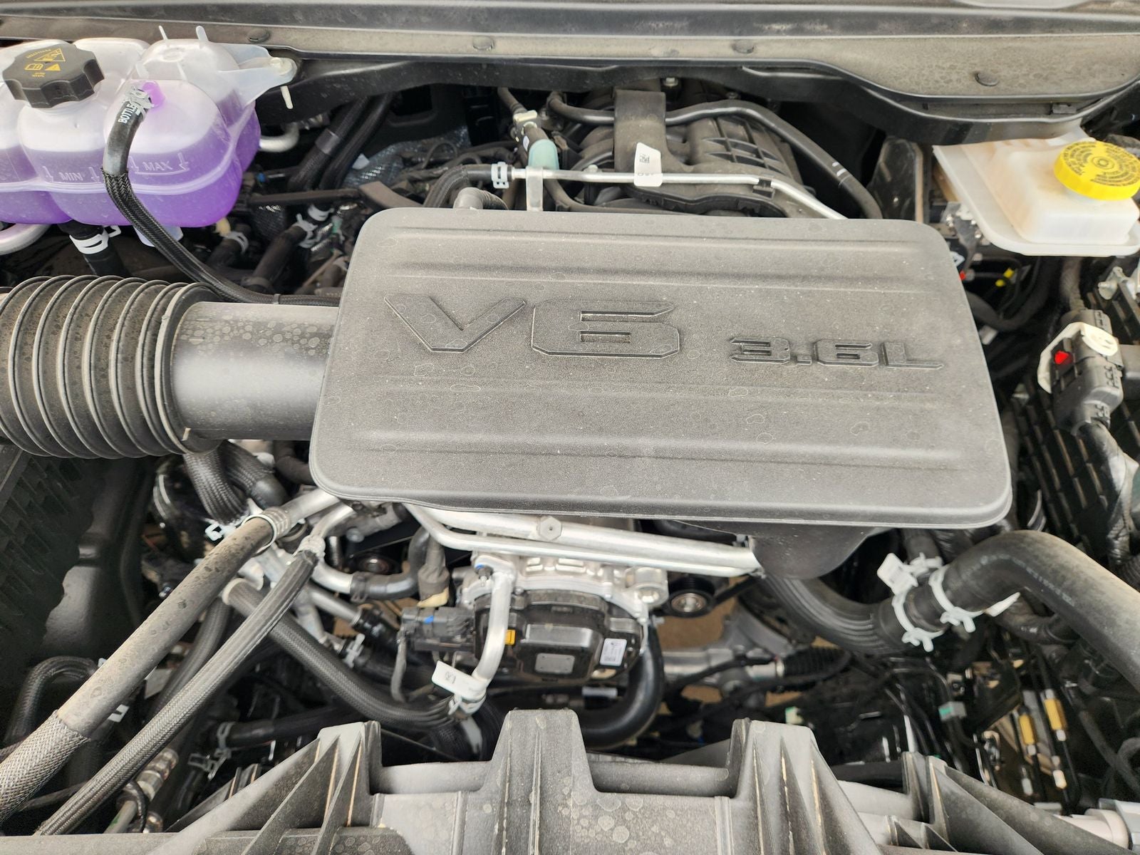 2026 RAM Ram 1500 RAM 1500 EXPRESS CREW CAB 4X2 5'7' BOX