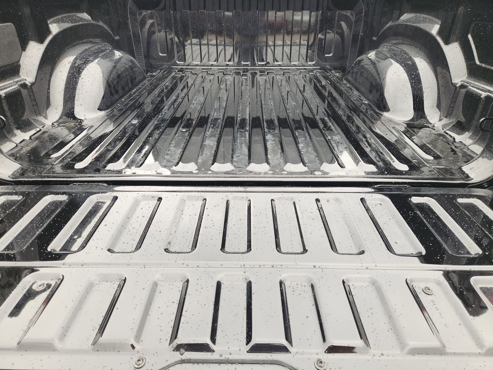 2026 RAM Ram 1500 RAM 1500 EXPRESS CREW CAB 4X2 5'7' BOX