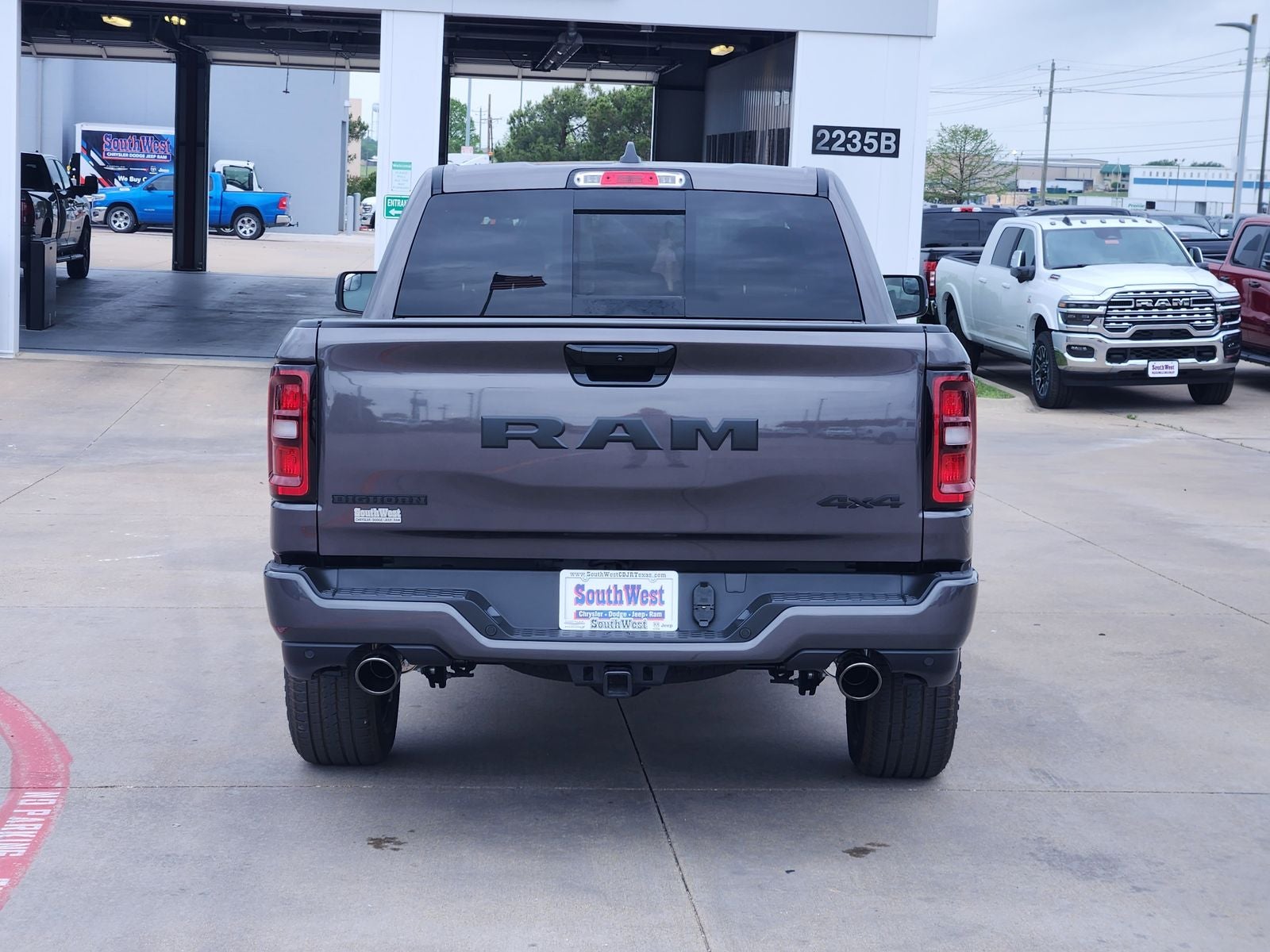 2026 RAM Ram 1500 RAM 1500 BIG HORN CREW CAB 4X4 5'7' BOX