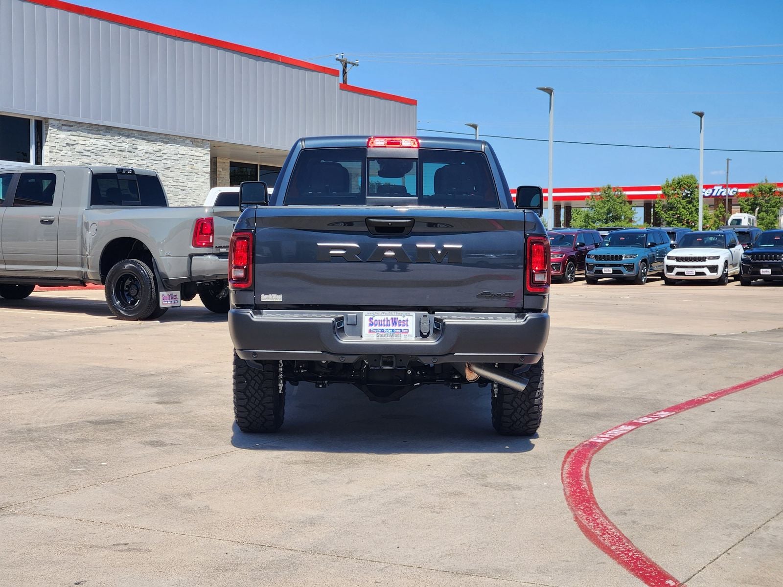 2026 RAM Ram 2500 RAM 2500 TRADESMAN CREW CAB 4X4 6'4' BOX