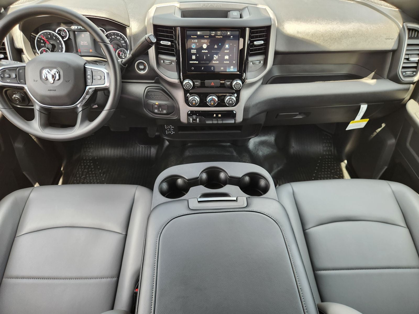 2026 RAM Ram 2500 RAM 2500 TRADESMAN CREW CAB 4X4 6'4' BOX