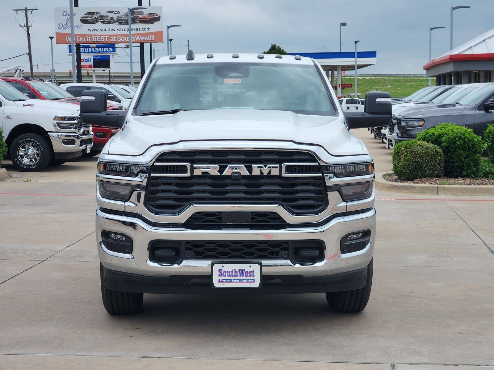 2026 RAM Ram 2500 RAM 2500 TRADESMAN CREW CAB 4X4 6'4' BOX