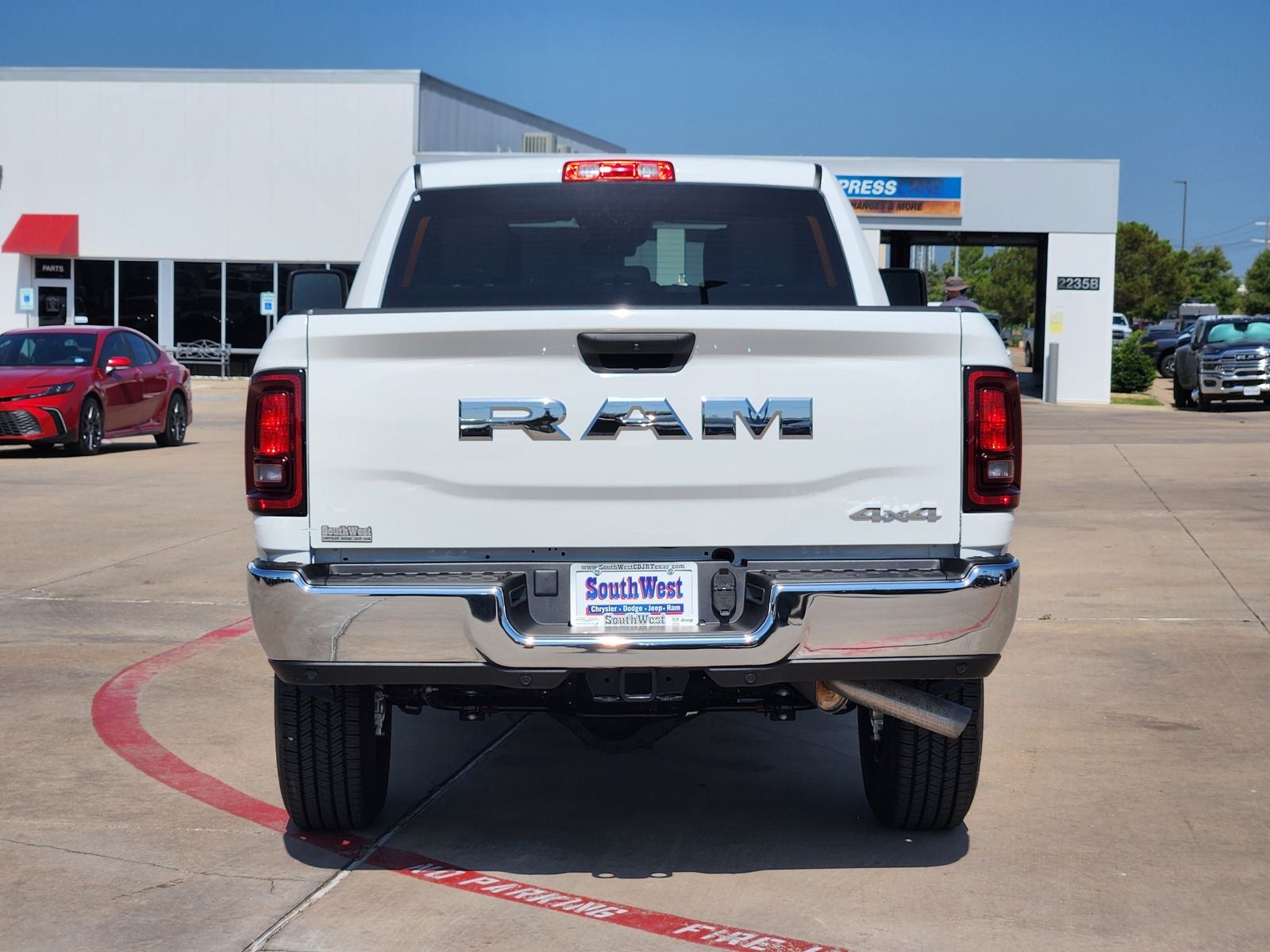 2026 RAM Ram 2500 RAM 2500 TRADESMAN CREW CAB 4X4 6'4' BOX