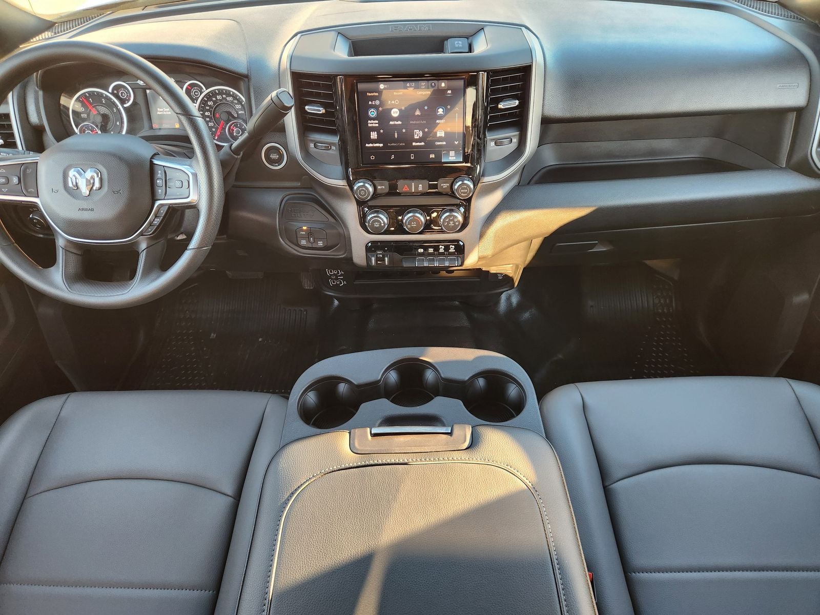 2026 RAM Ram 2500 RAM 2500 TRADESMAN CREW CAB 4X4 6'4' BOX