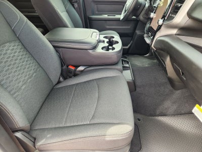 2026 RAM Ram 2500 RAM 2500 BLACK EXPRESS CREW CAB 4X4 6'4' BOX