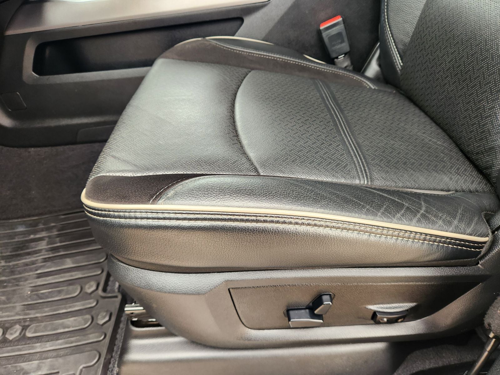 2020 RAM Ram 2500 Laramie Crew Cab 4x4 6'4' Box