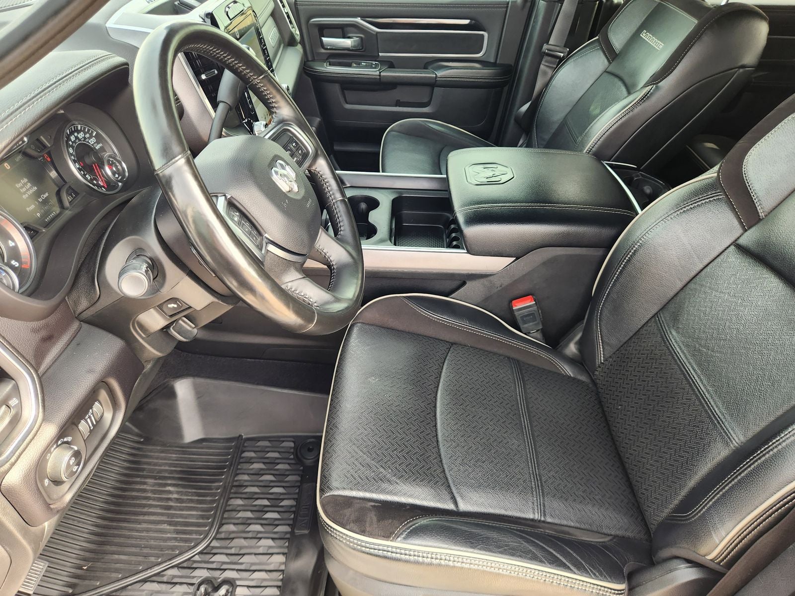 2022 RAM Ram 2500 Laramie Mega Cab 4x4 6'4' Box