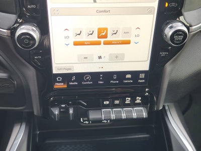 2022 RAM Ram 2500 Laramie Mega Cab 4x4 6'4' Box