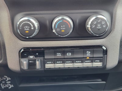 2024 RAM Ram 5500 Chassis Cab RAM 5500 TRADESMAN CHASSIS CREW CAB 4X2 84' CA