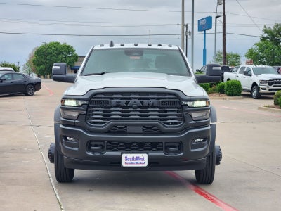 2026 RAM Ram 5500 Chassis Cab RAM 5500 TRADESMAN CHASSIS CREW CAB 4X4 60' CA