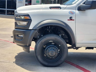 2026 RAM Ram 5500 Chassis Cab RAM 5500 TRADESMAN CHASSIS CREW CAB 4X4 84' CA