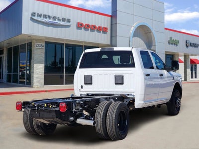 2026 RAM Ram 3500 Chassis Cab RAM 3500 TRADESMAN CREW CAB CHASSIS 4X4 60' CA