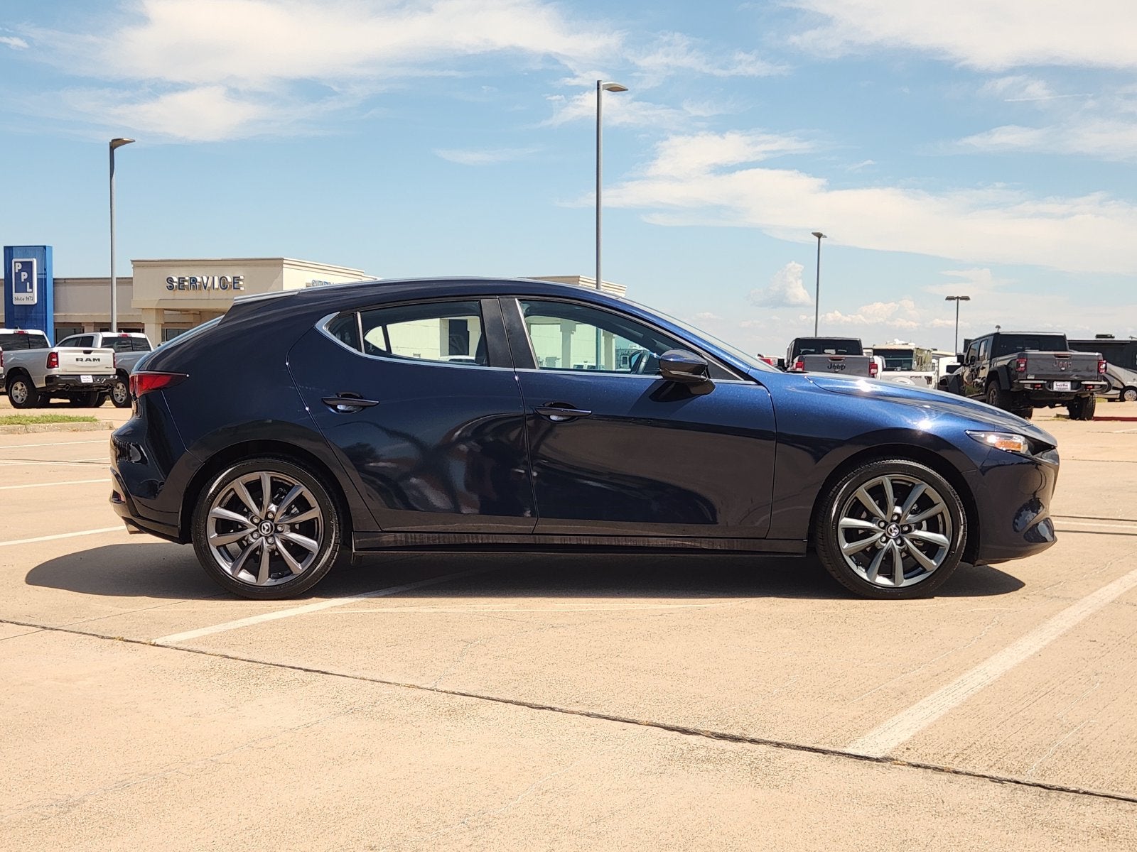 2023 Mazda Mazda3 Hatchback 2.5 S Preferred