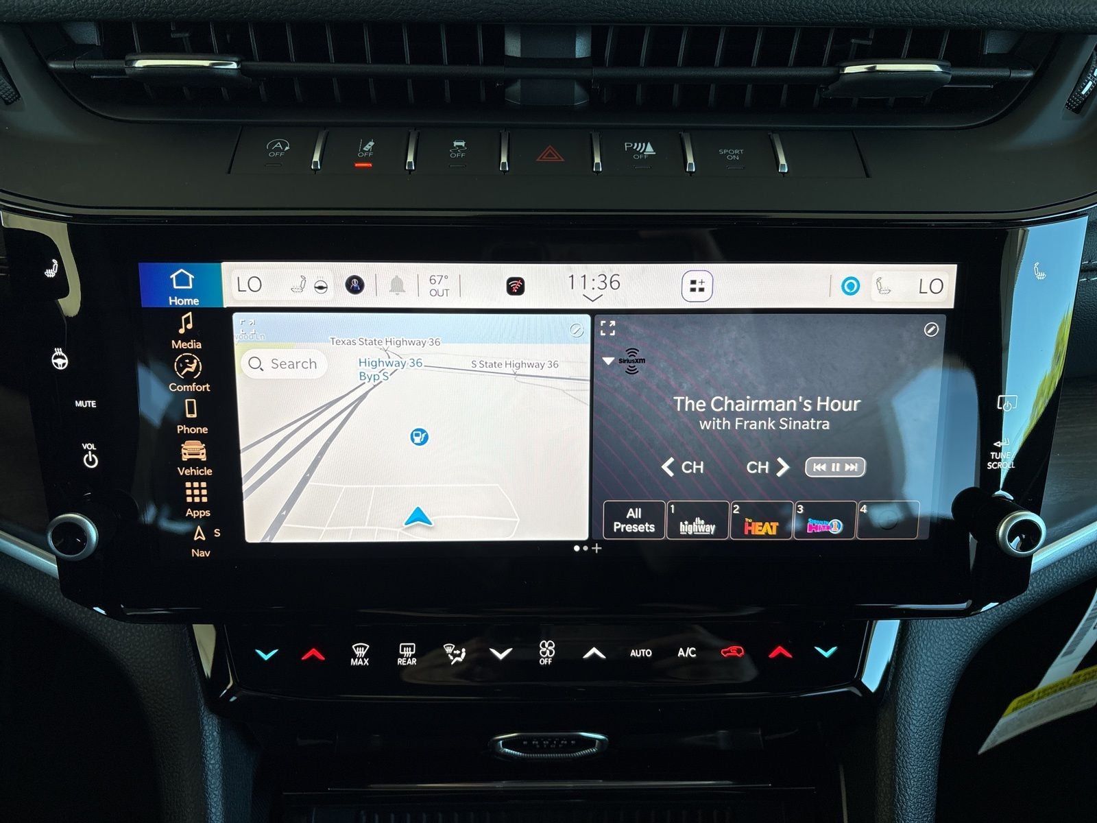 2026 Jeep Grand Cherokee GRAND CHEROKEE LAREDO ALTITUDE 4X2