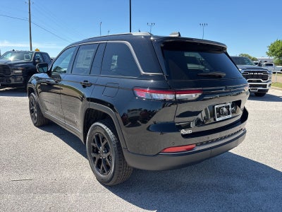 2026 Jeep Grand Cherokee GRAND CHEROKEE LAREDO ALTITUDE 4X2