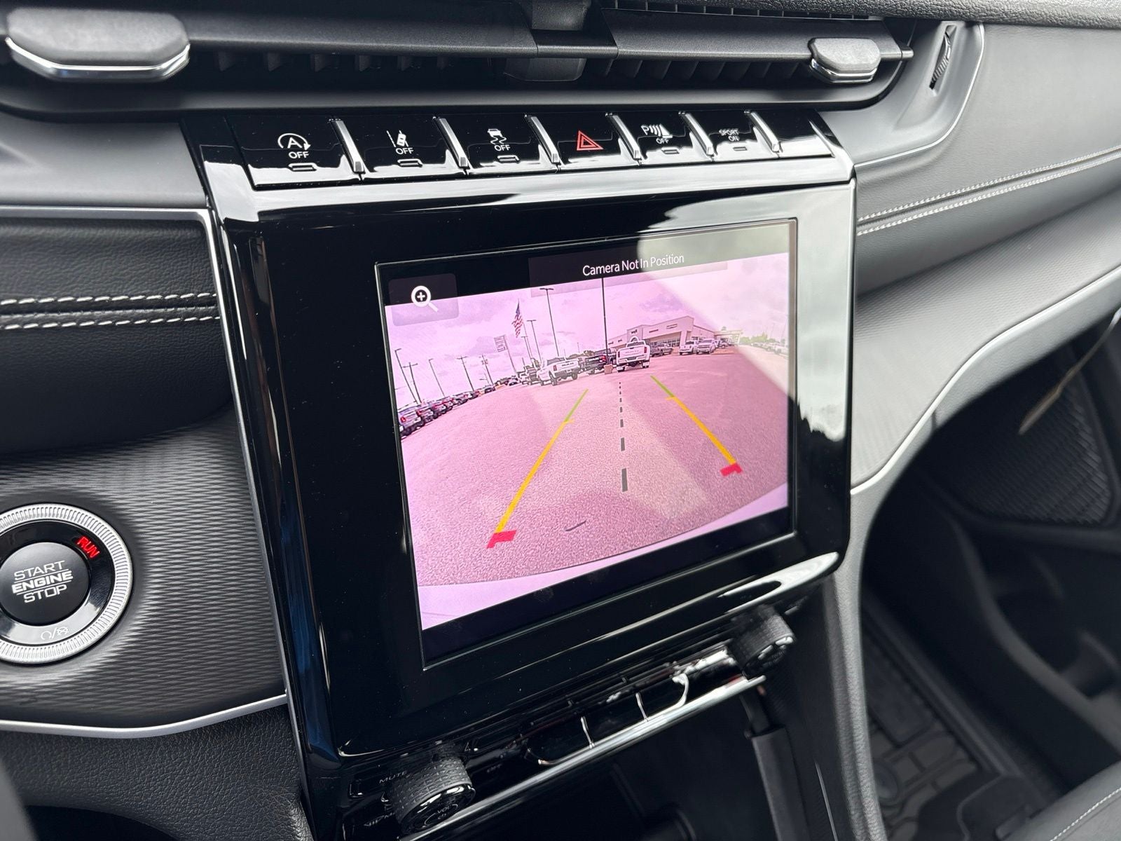 2026 Jeep Grand Cherokee L GRAND CHEROKEE L LAREDO 4X2