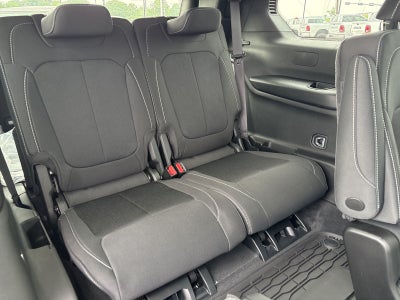 2026 Jeep Grand Cherokee L GRAND CHEROKEE L LAREDO 4X2