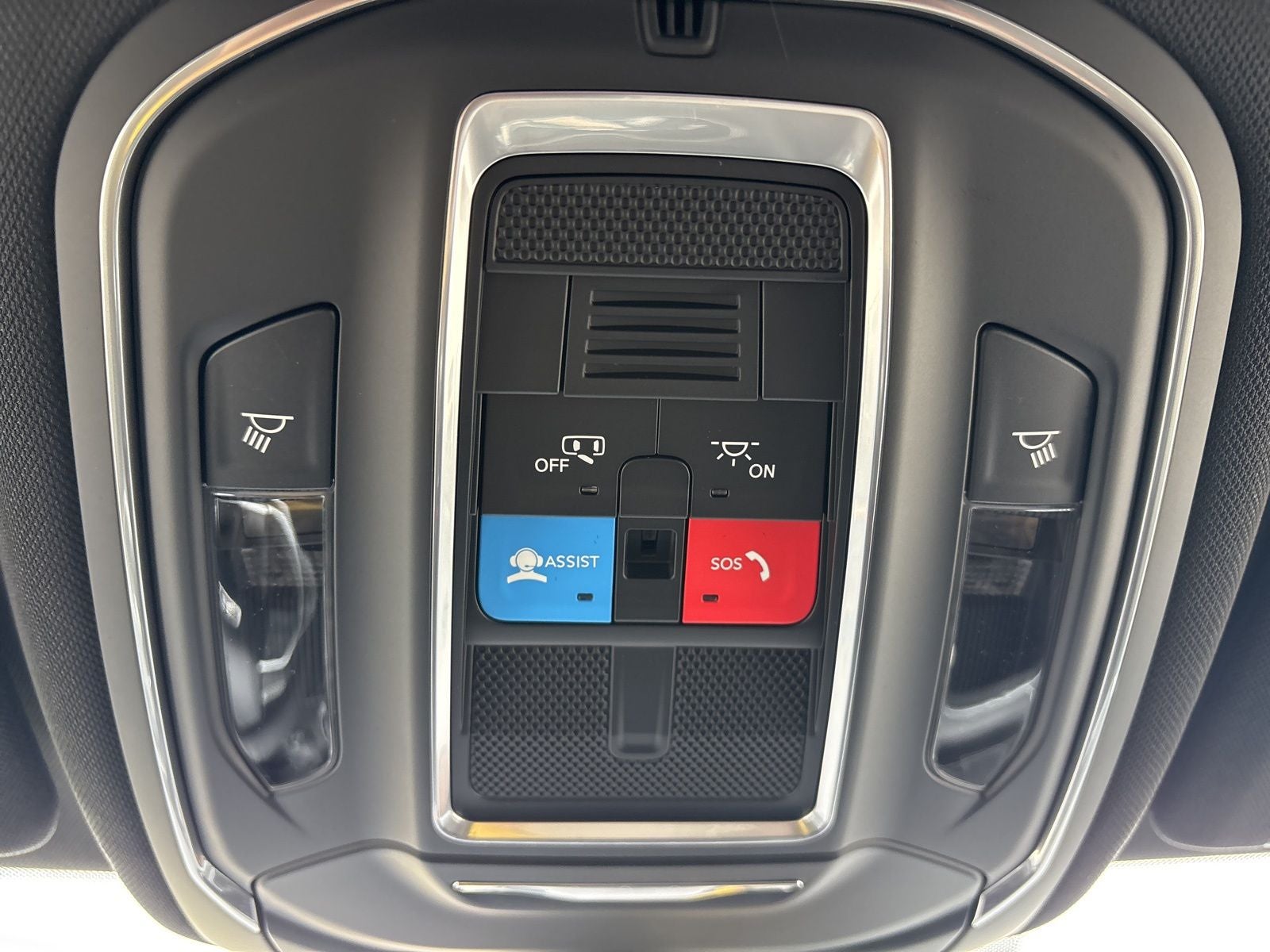 2026 Jeep Grand Cherokee L GRAND CHEROKEE L LAREDO 4X2